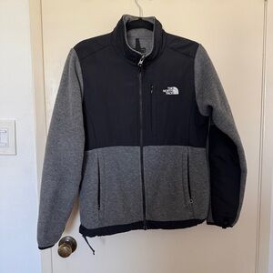 Women’s The North Face Gray and Black Denali Fleece Jacket size M